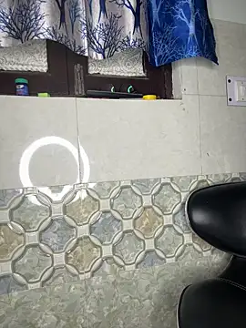 Snapshot of Oh_Priya chatting on February 2026 05:29:01 PM Oh Priya online show from February 2026 05:29:01 PM