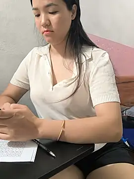 Snapshot of Sisilaydy_01 chatting on July 2026 04:19:01 AM Sisilaydy 01 online show from July 2026 04:19:01 AM