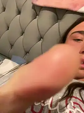 MillieB online show from February 2026 03:32:02 AM