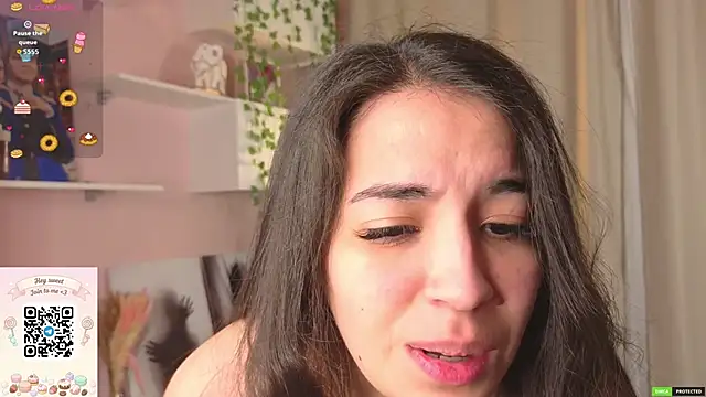 EmmyNoel online show from February 2026 07:13:02 PM