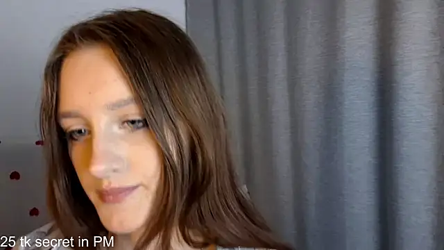 Snapshot of LisaBoddy chatting on May 2026 02:11:01 PM LisaBoddy online show from May 2026 02:11:01 PM