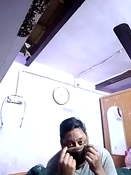 Caterosee online show from December 2025 11:28:02 AM