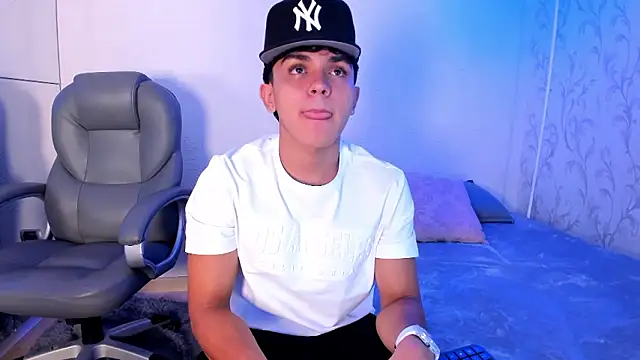  TaylorBlack online show from February 2026 11:35:02 AM