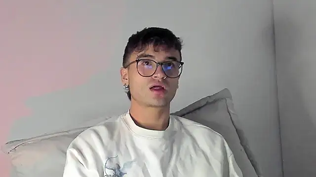 charlie dicker online show from February 2026 01:51:01 AM