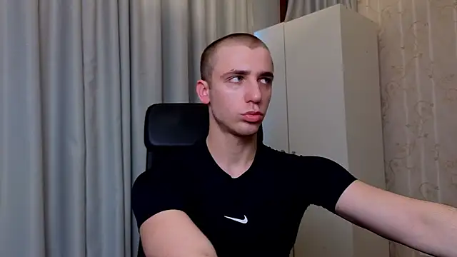 KellenWest online show from April 2026 04:32:01 AM