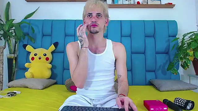 Snapshot of boy_Dirty_X chatting on July 2026 05:11:02 AM boy Dirty X online show from July 2026 05:11:02 AM