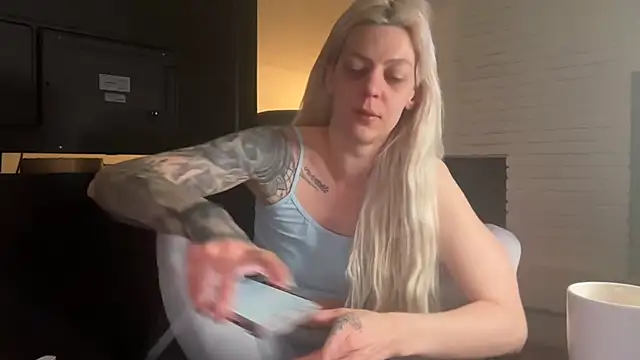 Melina Diamond online show from January 2026 12:35:01 AM