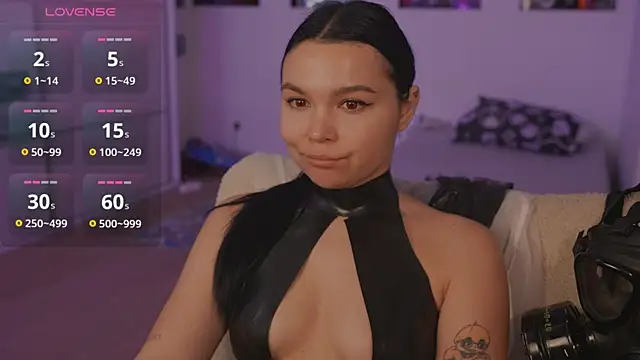 Snapshot of Dominatrix_Alice chatting on July 2026 04:44:02 PM Dominatrix Alice online show from July 2026 04:44:02 PM