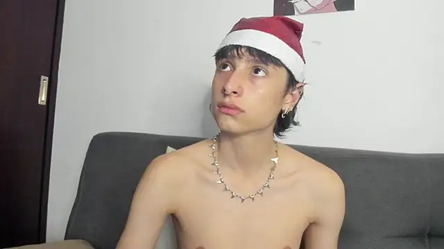 cirosky elchicopolla online show from December 2025 03:48:01 AM