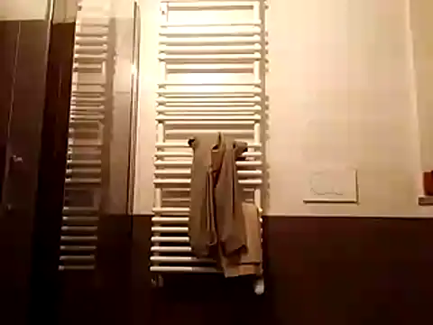 Durdllo90 online show from December 2025 01:28:01 PM