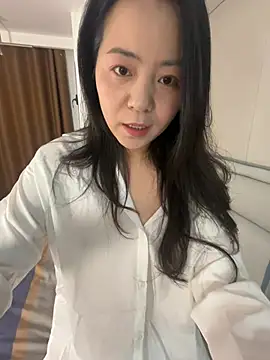 ccyun666 online show from February 2026 04:00:01 AM