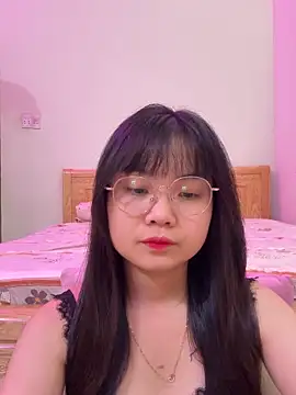 Snapshot of ___KARA___ chatting on June 2026 05:32:02 AM KARA online show from June 2026 05:32:02 AM