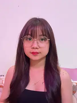 Snapshot of ___KARA___ chatting on July 2026 02:43:02 AM KARA online show from July 2026 02:43:02 AM