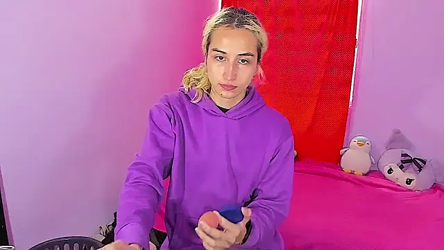 Snapshot of Elis-Darling chatting on January 2026 05:05:02 PM Elis-Darling online show from January 2026 05:05:02 PM