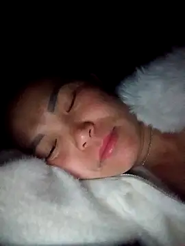 Girl cutee online show from February 2026 06:41:01 PM