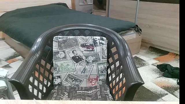 Snapshot of alieninhumanbody1 chatting on January 2026 01:13:02 PM alieninhumanbody1 online show from January 2026 01:13:02 PM