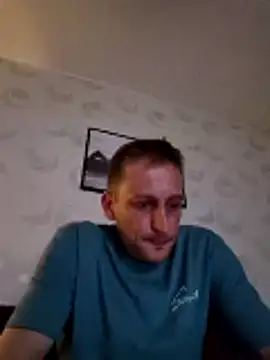 Snapshot of AnDyWaesche90 chatting on April 2026 09:37:02 PM AnDyWaesche90 online show from April 2026 09:37:02 PM