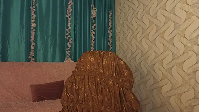 Snapshot of EvaTemptt chatting on February 2026 03:28:01 PM EvaTemptt online show from February 2026 03:28:01 PM