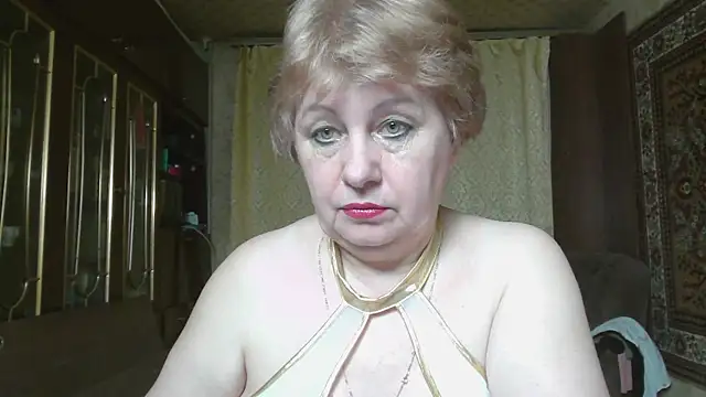Snapshot of Casey_peach chatting on May 2026 04:27:02 PM Casey peach online show from May 2026 04:27:02 PM