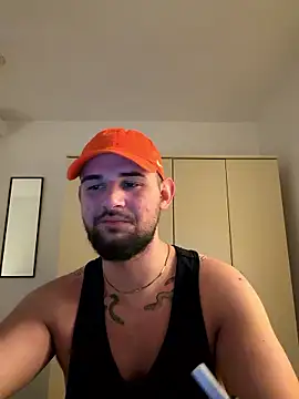 LunaFoxTip online show from January 2026 07:52:01 PM