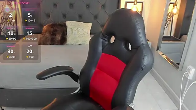 angelinemore online show from February 2026 07:40:01 PM