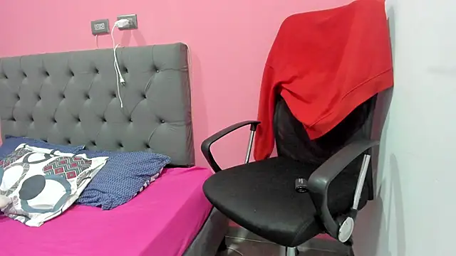 ariloe quintero online show from March 2026 02:05:02 PM