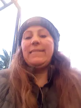 Snapshot of SofiEsteves chatting on May 2026 09:10:02 PM SofiEsteves online show from May 2026 09:10:02 PM