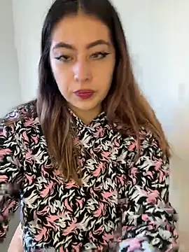 Snapshot of justmariee chatting on January 2026 06:55:02 PM justmariee online show from January 2026 06:55:02 PM