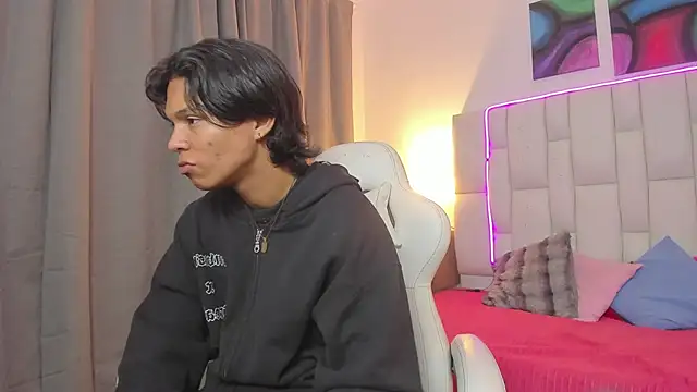 AndyKings 1 online show from March 2026 04:06:01 AM