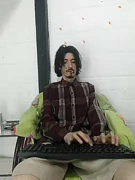 sk8-boy online show from April 2026 06:54:02 PM