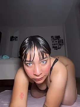 SaharaArisa online show from April 2026 09:39:33 PM