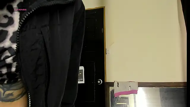 morgana white online show from April 2026 11:21:02 AM