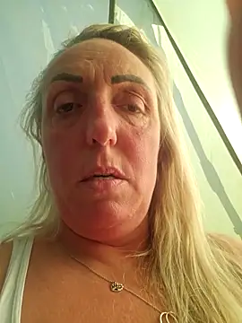 theblondecocklover online show from February 2026 02:24:01 PM