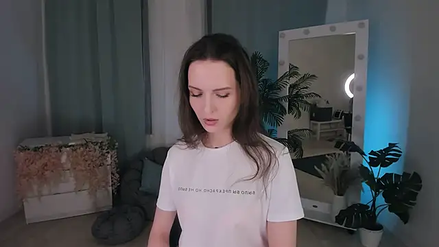 Ariadna Shy online show from October 2025 09:02:01 PM