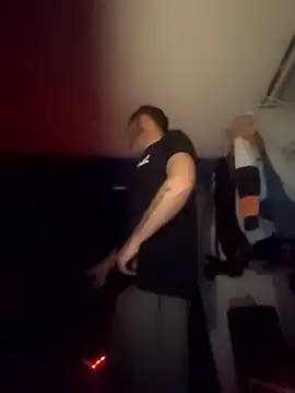 Snapshot of UnhappyDawn773 chatting on April 2026 09:15:02 PM UnhappyDawn773 online show from April 2026 09:15:02 PM