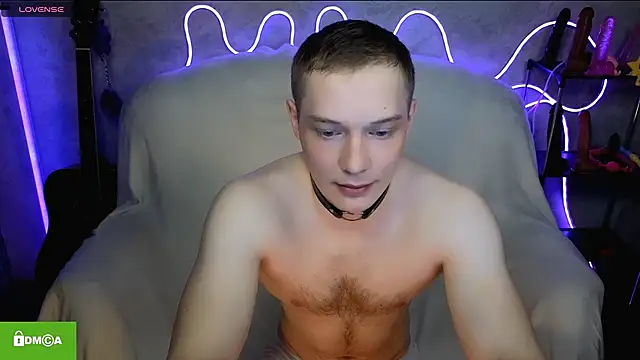 playoliver online show from April 2026 03:15:01 AM