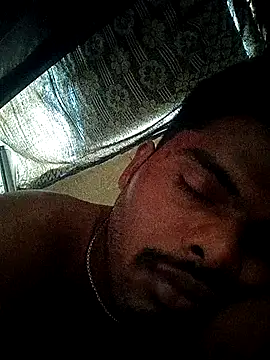 Snapshot of Anji8639 chatting on August 2026 06:01:02 AM Anji8639 online show from August 2026 06:01:02 AM