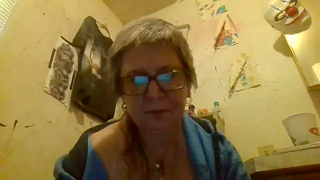 becky1111 online show from April 2026 11:13:02 PM