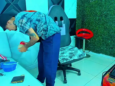 Boy tatto77 online show from July 2026 01:41:01 AM