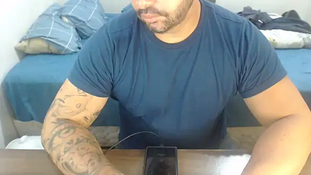 Snapshot of drlluis chatting on March 2026 05:08:01 PM drlluis online show from March 2026 05:08:01 PM