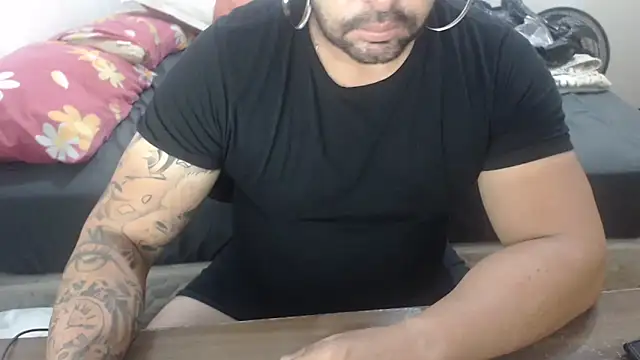 Snapshot of drlluis chatting on March 2026 06:29:01 PM drlluis online show from March 2026 06:29:01 PM