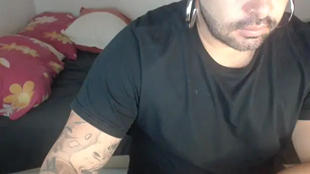 Snapshot of drlluis chatting on April 2026 10:57:02 AM drlluis online show from April 2026 10:57:02 AM