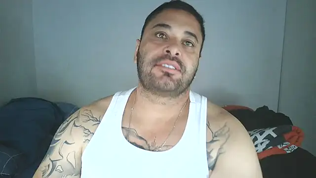 Snapshot of drlluis chatting on July 2026 07:19:01 PM drlluis online show from July 2026 07:19:01 PM