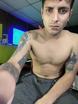 Snapshot of JustynAle2025 chatting on February 2026 04:02:02 PM JustynAle2025 online show from February 2026 04:02:02 PM