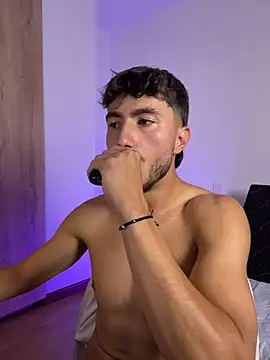 LIAM COLT online show from March 2026 10:38:02 PM