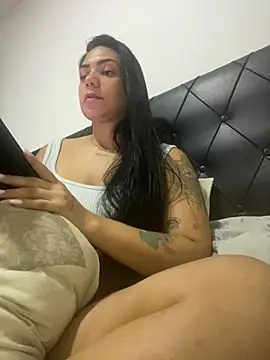 Nini  online show from February 2026 01:59:01 PM