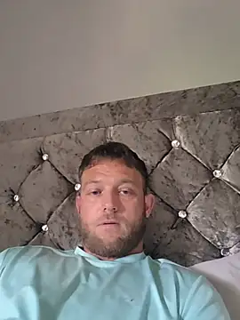 Snapshot of yandy_p90 chatting on June 2026 04:01:02 PM yandy p90 online show from June 2026 04:01:02 PM