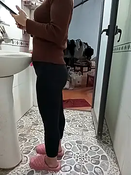 Sweet-Berryy online show from February 2026 11:19:02 PM