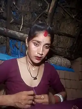 Snapshot of Pinki_rani chatting on May 2026 04:35:02 PM Pinki rani online show from May 2026 04:35:02 PM