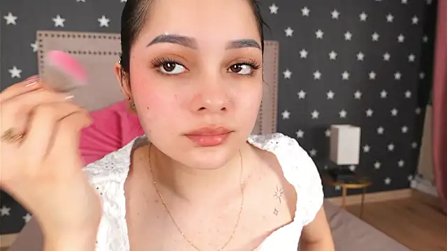 Snapshot of RaquellStar chatting on February 2026 05:47:02 AM RaquellStar online show from February 2026 05:47:02 AM